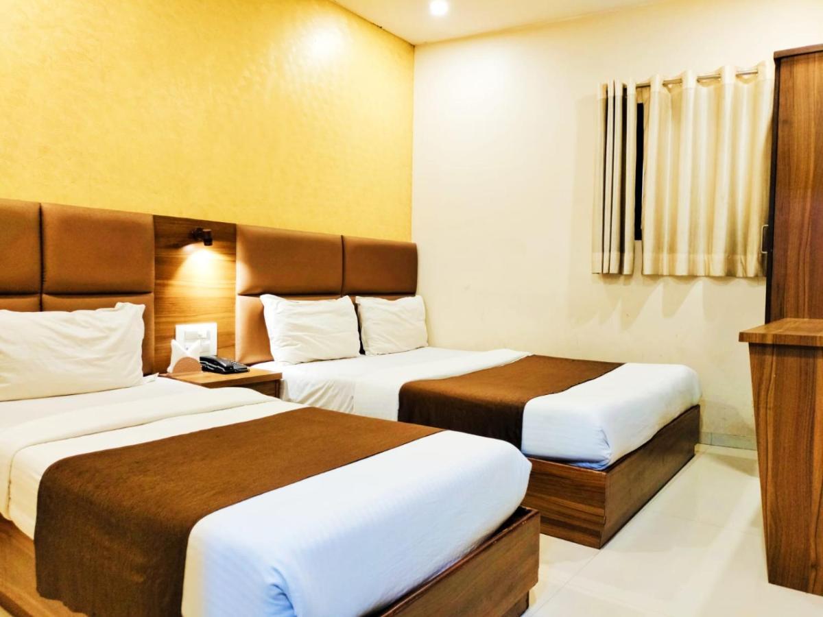 Hotel Avion Palace Mumbai  Buitenkant foto